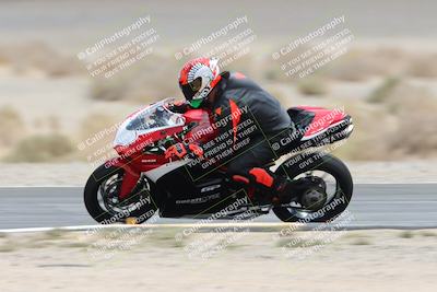 media/May-05-2025-Moto Forza (Mon) [[3c1838c5e5]]/2-B Group/Session 3 (Panning Test Turn 14 Inside)/